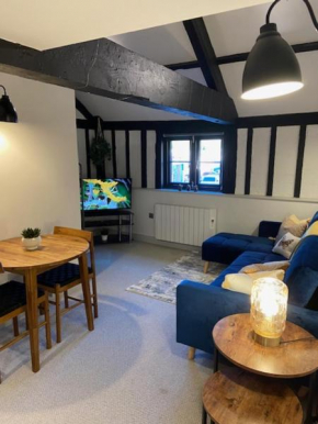 Loft 6 - Apartment near Stansted Airport